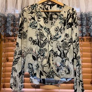 WHBM floral hi-low blouse